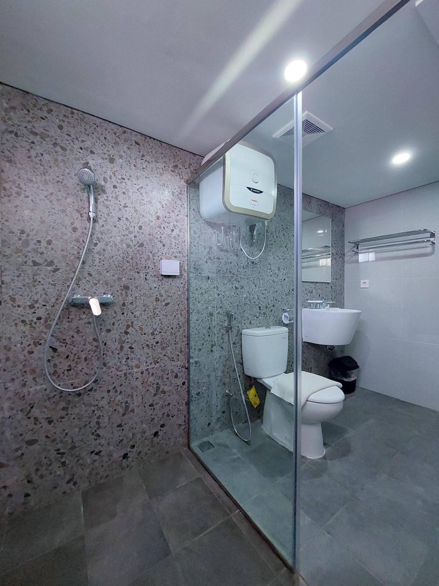 Country Heritage Hotel Surabaya Luaran gambar